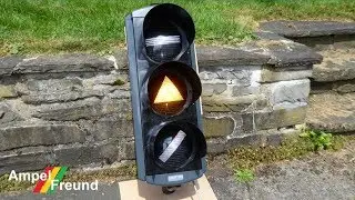 La Semaforica (Italy) Giotto LED Tram Signal &Oslash;210 with turn right and WYW