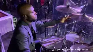 IF YOU PLAY WORSHIP LIKE THIS,YOU NO GO DIE😀#Extereeworship @COZAGLOBAL  @Berklee