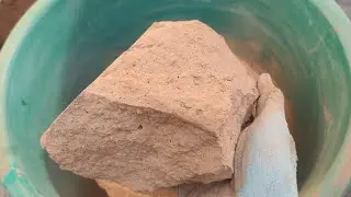 ASMR - brown mud dirt dry clay pot crumbling messy hands soft dusty satisfying 🩷✨