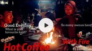 Suasana Cafe Alam di malam Hari