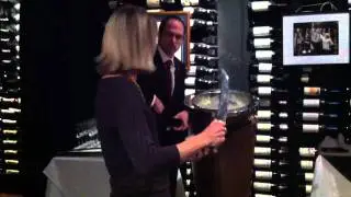 Sabering sparkling wine.