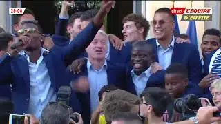 Pogba & Deschamps singing N'Golo Kant&eacute; chant!