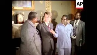 DR DAVID OWEN WITH AFRICAN LEADERS  - NO SOUND - COLOUR - COLOUR IS VERY GOOD