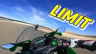 Straßenreifen am Limit | Kawasaki ZX10RR | Ninja Academy | Almeria Onboard