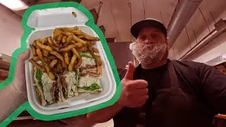 The Making of a THICK CLUB SANDWICH - Chez Henri/Chertsey/QC #cooking #linecook #kitchen #fastfood