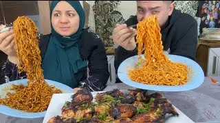 التحدى المنتظر... بين فارس ونورا على النودلز الكورى مع دجاجه شيش والعقاب اسأل والكمبيوتر يجيب