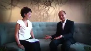 Interview with the famous JIMMY CHOO !!