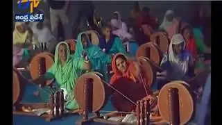 PM Modi on khadi calendar Congress, others cry foul, government defends