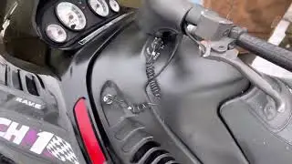 98 Mach 1 700 triple