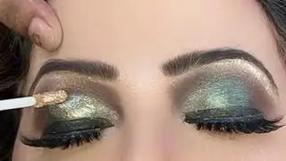 Green and black eyeshadow tutorial