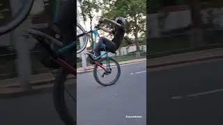 😱 New Video 🔥Mtb Stunt With 🤩||FuriousRiders||😜#shorts#mtb #stunt