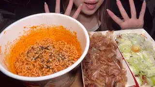 동글동글 타코야끼 위에 동글동글 파 그리고 불닭볶음면