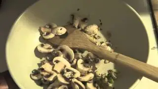 Ning's Kitchen - How to make: Stir-Fry Mushroom Bean Sprouts