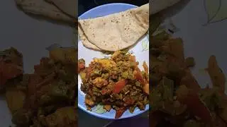 #aloobarbati #food   #IndianFood  #cooking #Foodie #homecooked #homemadefood #cookingshorts #munmun