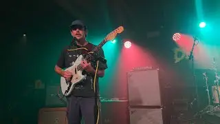 KNEE - DO IT AGAIN (Live)