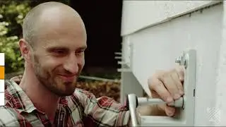 Mont&aacute;ž mark&yacute;zy na stěnu