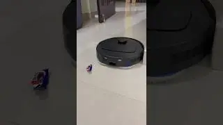 Can Ecovacs Deebot OmniPro Clean Hair, Junk & Wrappers? | Real Cleaning Test #FAQSeries #Ecovacs