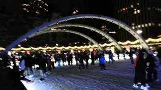 Skiing at city hall toronto new year 2013