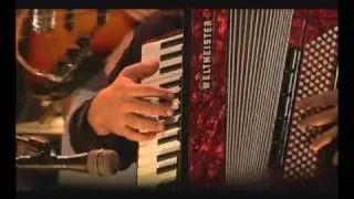 Naked-2 funk for you live at Fajront republika