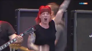 Walls Of Jericho - A Little Piece Of Me Live at  With Full Force 2016