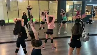 Way Back Home | Luckystar Low Choreography | Lucky Babies
