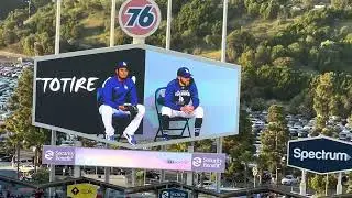 Dodger Stadium opening day 2022 starting lineup Dodgers Reds￼