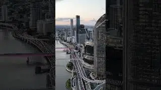Welcome to Brizzy Baby #brisbane #australia #sunset