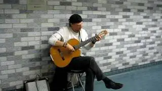 Уличные музыканты Монреаля. Метро Place des Arts.