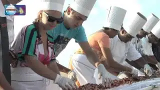 Longest Christmas Cake Mixing  2013 10 26