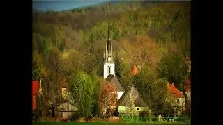 Opolno Zdrój - znikająca wieś z kopalnią w tle.