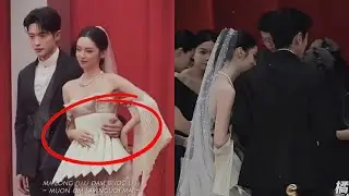 Ryan Cheng Publicly Wraps His Arm Around Zhou Ye&rsquo;s Waist in Front of the Cameras