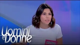 Uomini e Donne, Trono Classico - Beatrice lascia lo studio dopo le parole di Davide