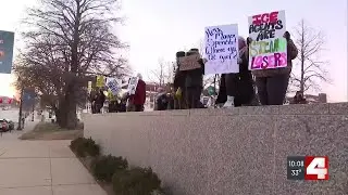 Trump marks first anniversary of second term as St. Louis protesters demonstrate