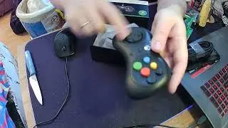 Любительская распаковка 8BitDo M30 Wired Controller для Xbox