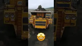 INCREDIBLE Dump Trucks & Diggers at work 🤩 Diggers TV - Diggers for Kids
