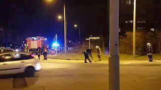 Feuerwehr Riesa beseitigt Ölspur auf Rudolf-Breitscheid Straße