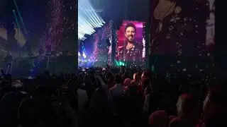 TARKAN Sap Arena Mannheim, May 2025, Kır Zincirlerini