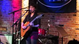 Sara Ontaneda - Cherry Trees/Cerezos (Live from NY)