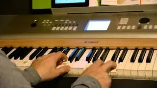 Easy-to-Play Piano 