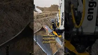 #tiltrotator #engcontiltrotator #engcon #rototilt #steelwrist #oilquick #landscape #workhard #goals