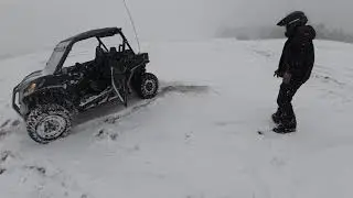 I Crash My Can-Am Maverick Trail in the Snow