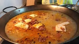 Arroz con manitas de cerdo ( colageno natural)