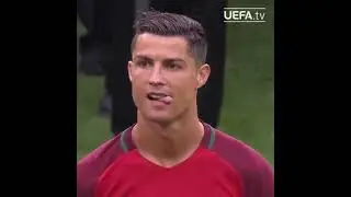 Cristiano Ronaldo sings portugese anthem 💪💪💪#portugal