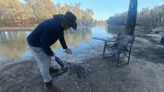 Camping on the Riverina Murray River 