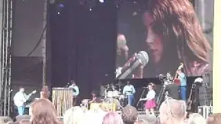 Eliza Doolittle performing Go Home!