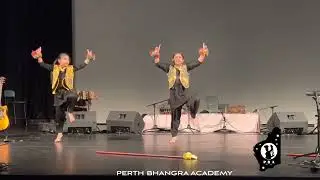 Perth Bhangra Academy Girls performance at Naseebo Lal (Pakistan Artist) show 2022