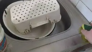 How to get rid of mold. Baking soda + vinegar.