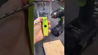 🧱 Astuce per&ccedil;age : le guide laser qui rend tes trous parfaitement droits ! 🔴💡