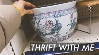 Thrift with me: finding vintage home decor for my online shop + Etsy shop