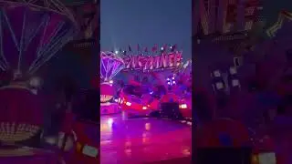 Break Dance Op De Konings Kermis Den Haag #subscribe #kermis #kirmes #funfair #foire #carnival